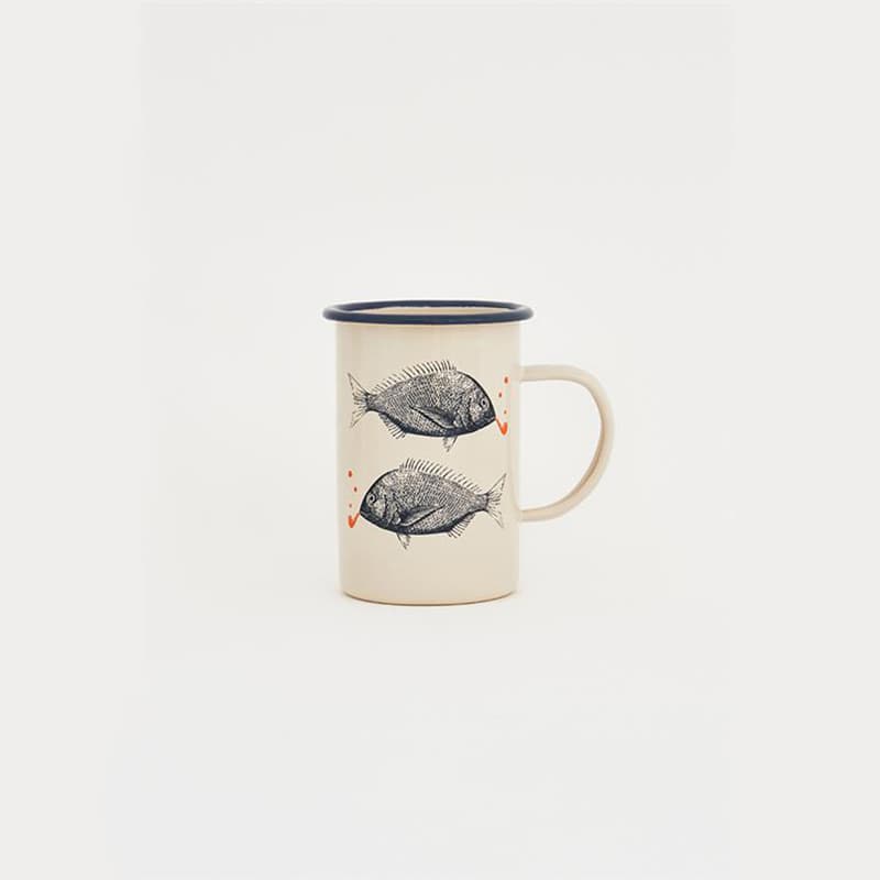 Grand mug émaillé "Poissons"