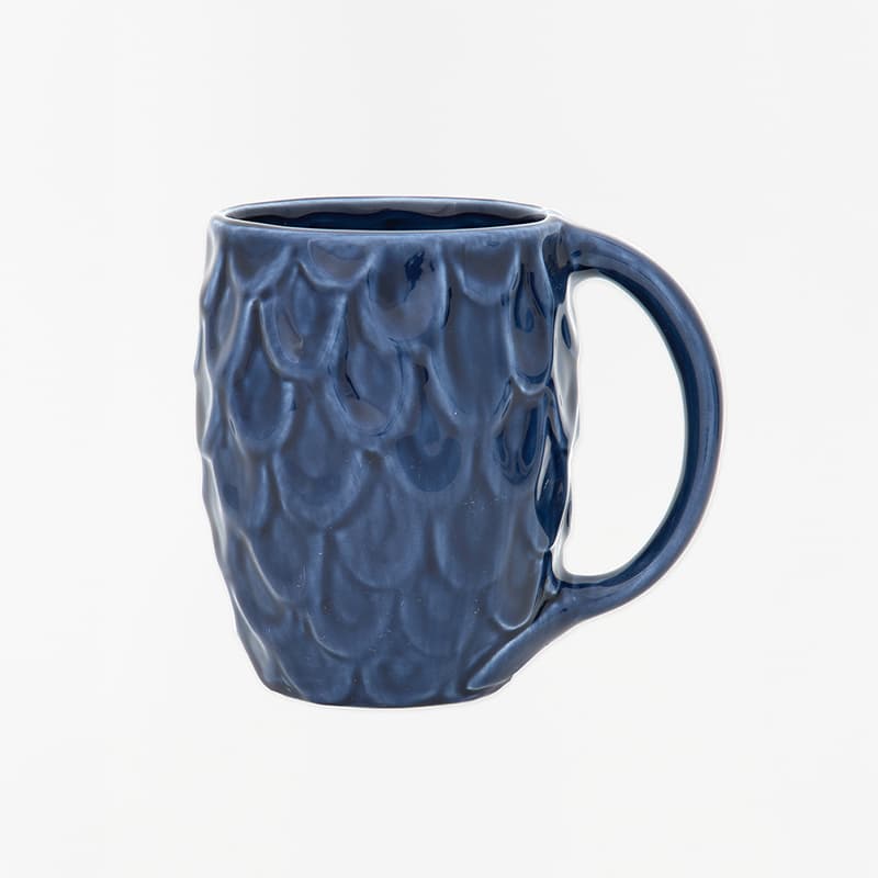 Mug bleu relief "Ecailles de poisson"  BATELA DECO