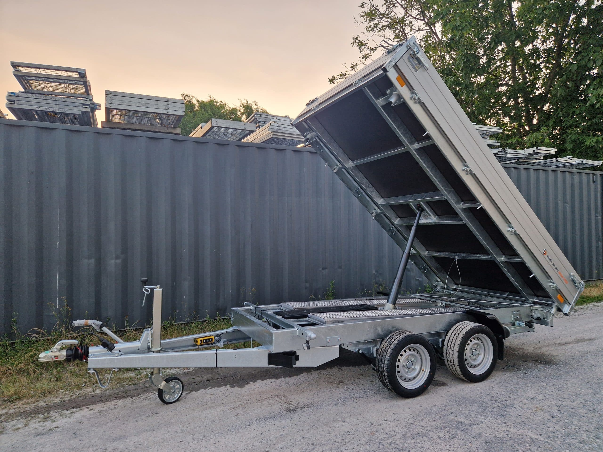 Saris Kipper K3 306 170 2700 2 E 306x170x30cm Elektro Rampen Stützen (M) 2700kg