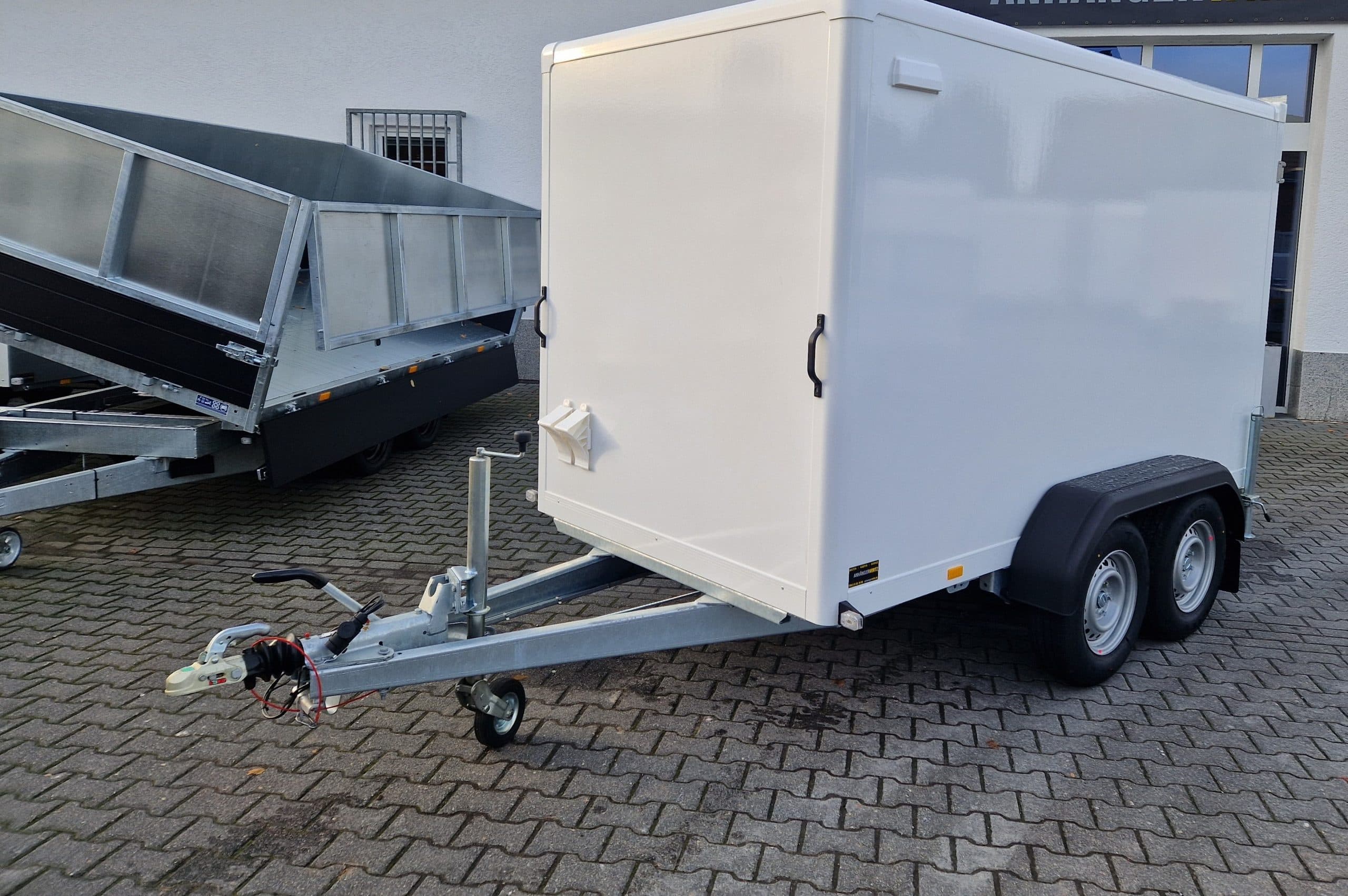 Kargo FS2730/180HTL 305x159x180cm GFK Zurrsystem Tieflader LED (M) 2700kg 100km/H