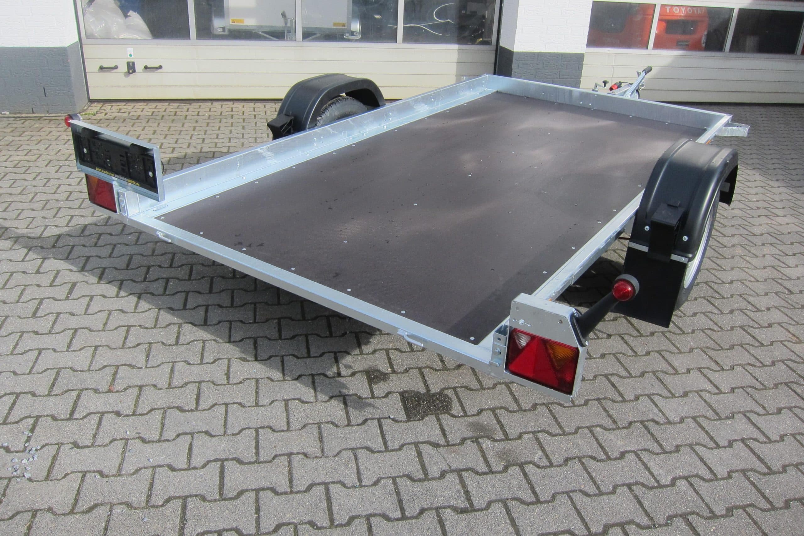 Kleinfahrzeug Transporter Multi easyload UNI N13 - 305 305x166x10cm (M) 1300kg online Aktion