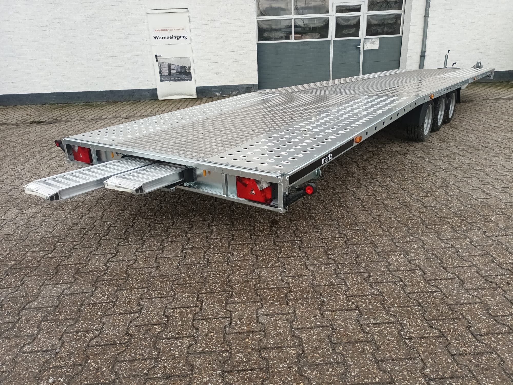 Martz Cartrailer GT PLUS 850/3 S 3,5T 850x215cm Lohr Blech Fahrschienen &Zwischenboden Tridem 3500kg