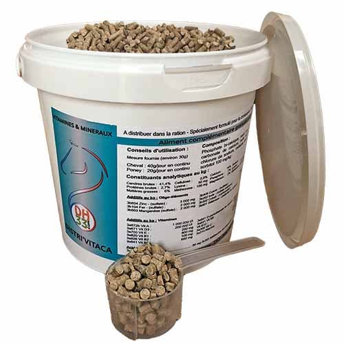 Complément vitamines chevaux - Distri’Vitaca – Minéraux, Vitalité et Performance - 