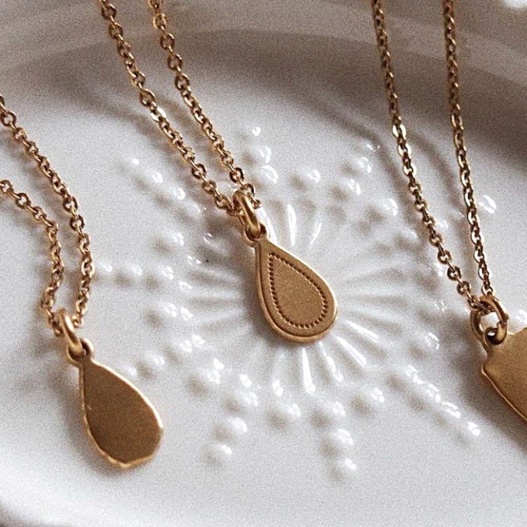 Collier pendentif Goutte