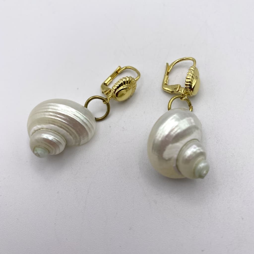 Boucles d'oreilles dormeuses Escargot de Mer - 4,2 cm