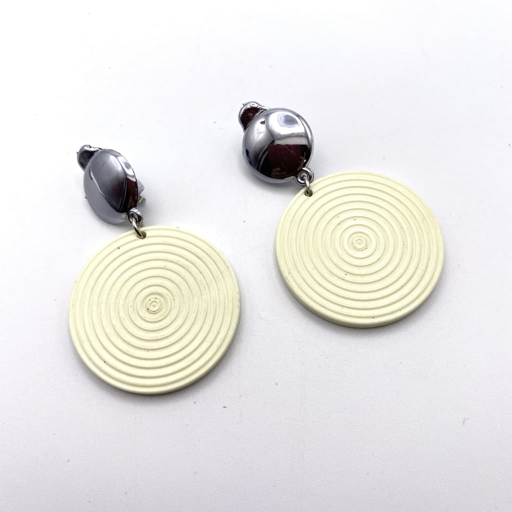 Boucles d'oreilles clips pendants disques colorés - Blanche