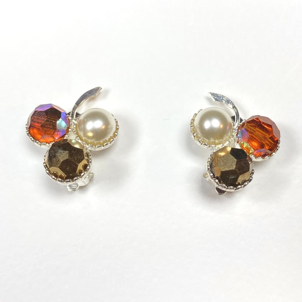 Boucles d'oreilles clips fruit avec perle et cristal - Marron