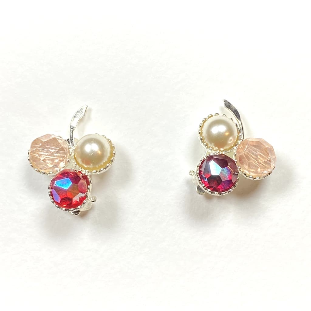 Boucles d'oreilles clips fruit avec perle et cristal - Rouge