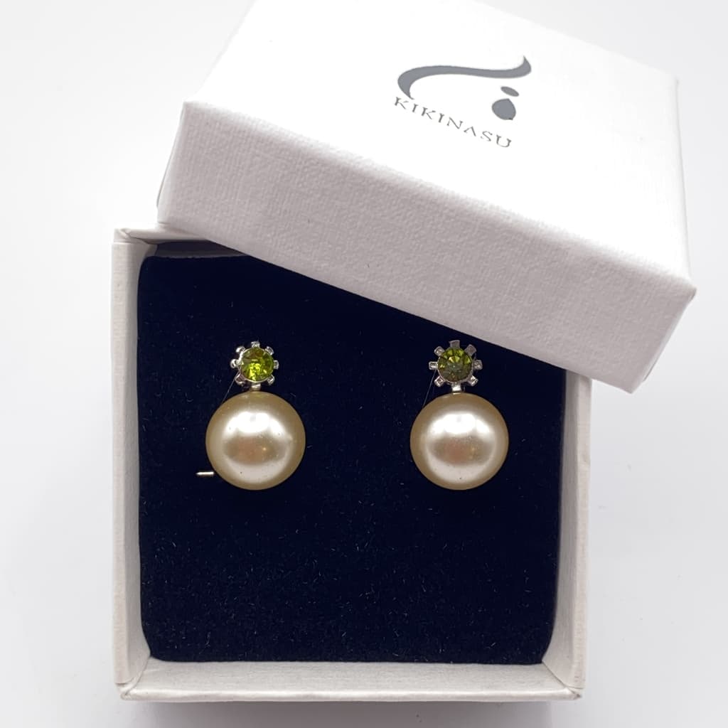 Boucles d'oreilles avec perle et strass vert