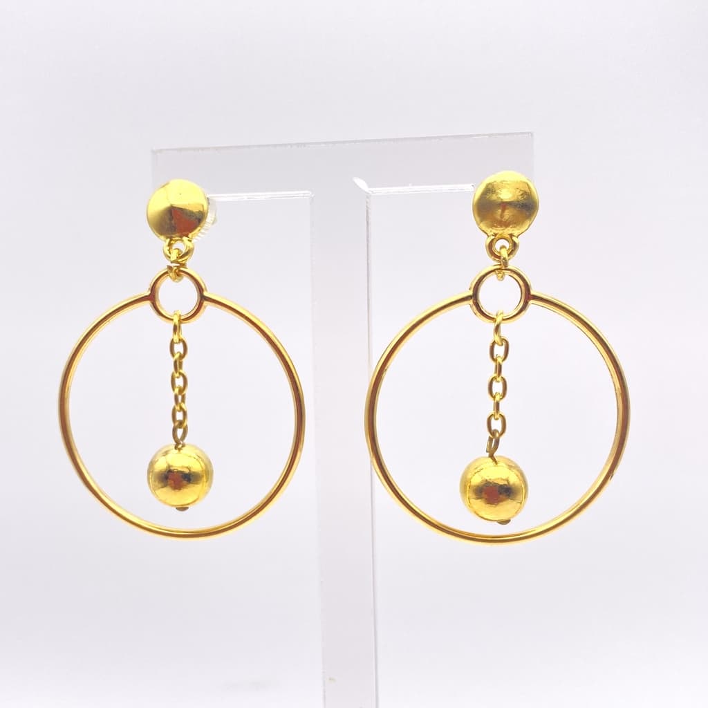 Boucles d'oreilles créole et boule dorée pendante