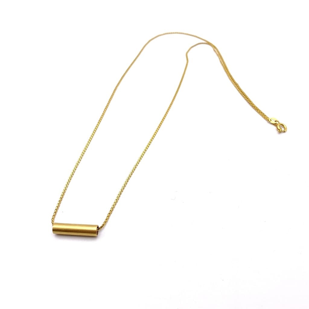 Collier avec pendentif tube doré