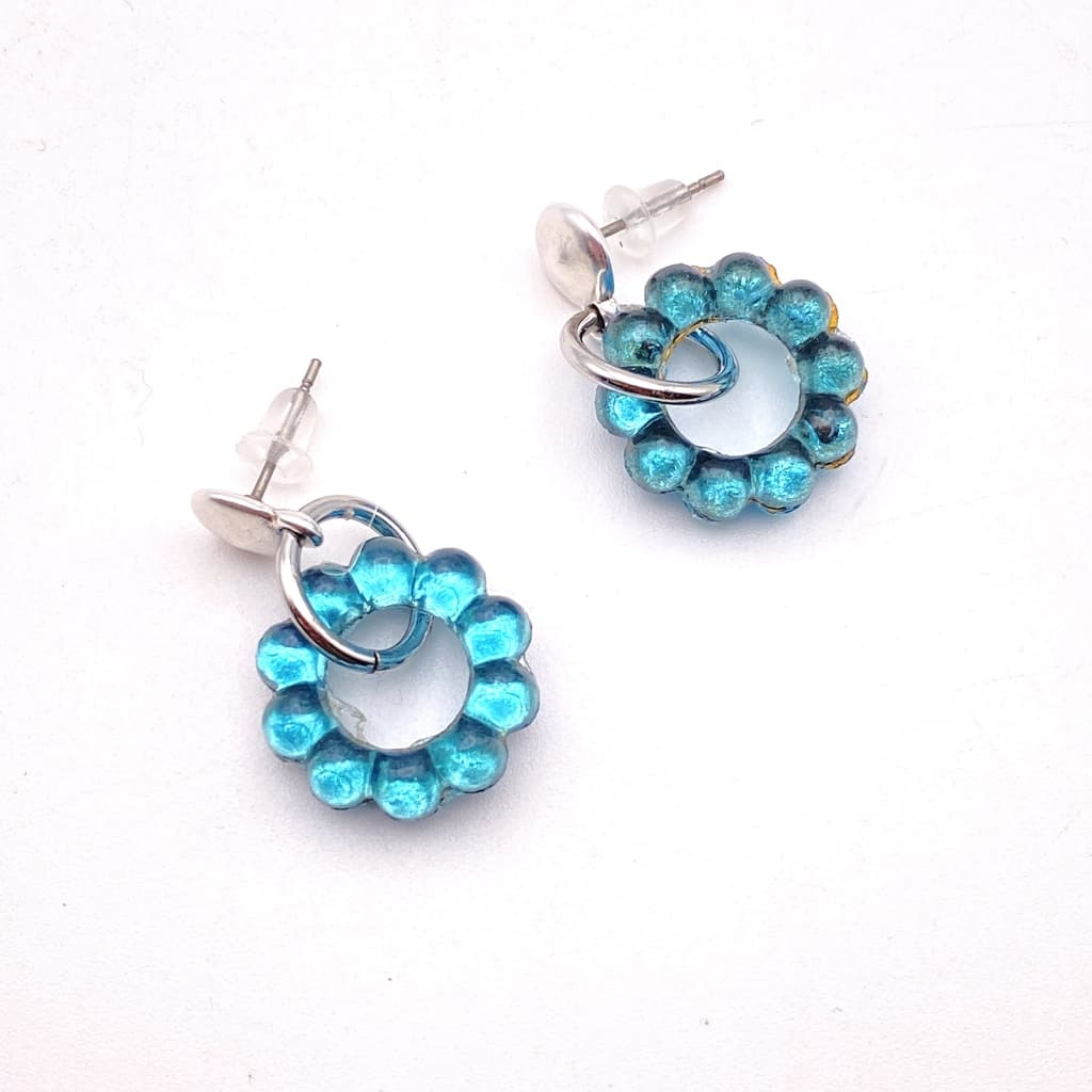 Boucles d'oreilles avec anneau bleu