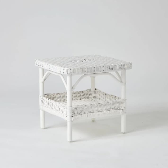 Table basse carrée en rotin laqué blanc Primavera