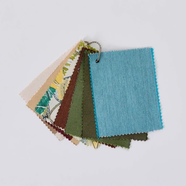 Échantillons de tissus en option – Comparez et choisissez