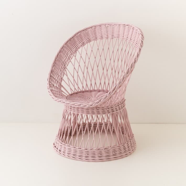 Fauteuil en osier laqué Franz - vieux rose
