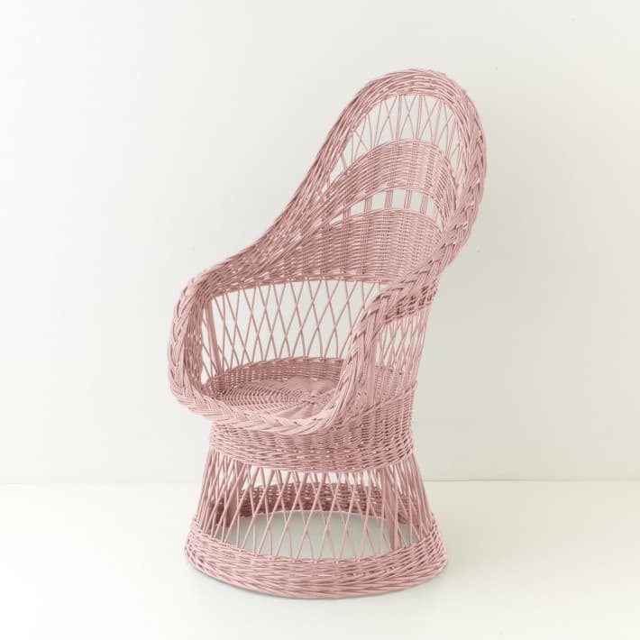 Fauteuil en osier ajouré laqué Firmin - vieux rose