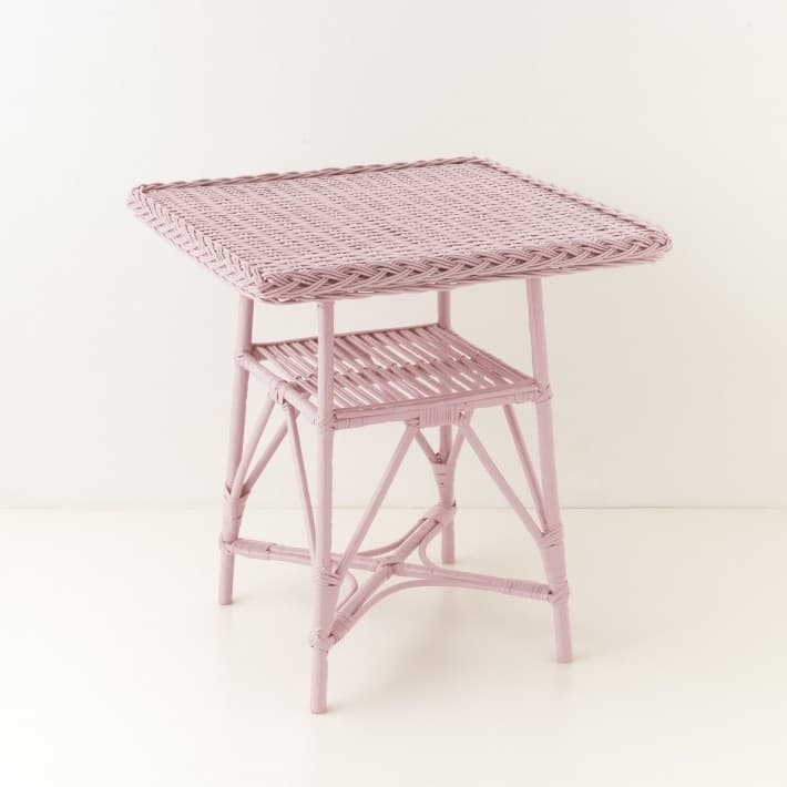 Table de repas 70x70 en osier laqué Melina - vieux rose