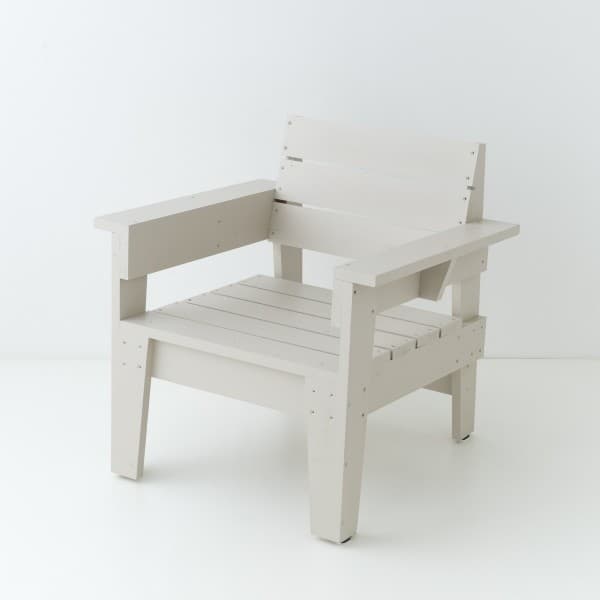 Fauteuil de jardin en mélèze laqué extrême lin
