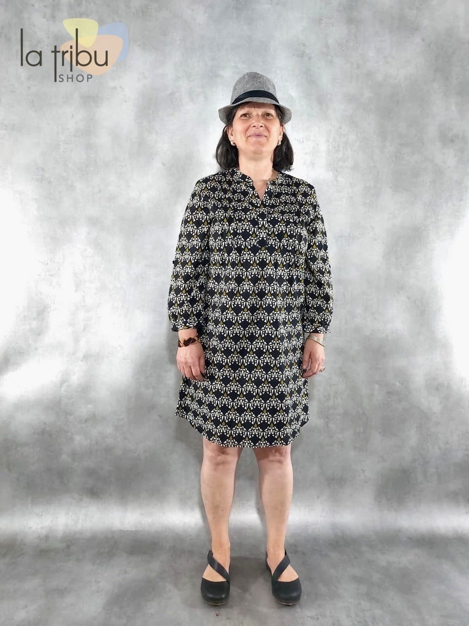Robe/Kurta Kali-Yog Alu (Tribal) - Large