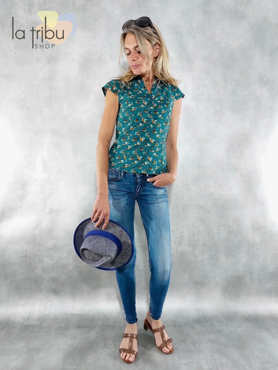 Top Kali-Yog Sumi (Surfer) - Double Extra-large