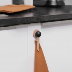 Pince à torchons magnétique- Tout simplement Noir