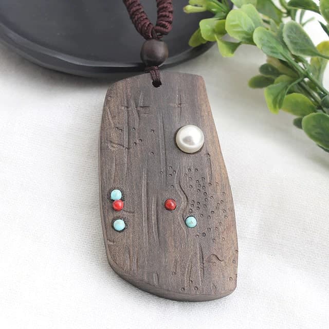 Collier en Bois Artisanal