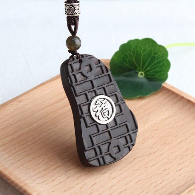 Collier en Bois Noir