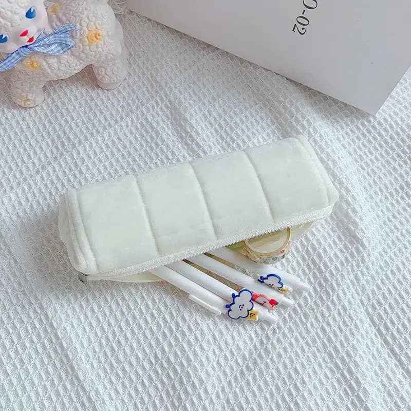 Cilindervormige Pastelkleurige Etui met Ruitdesign