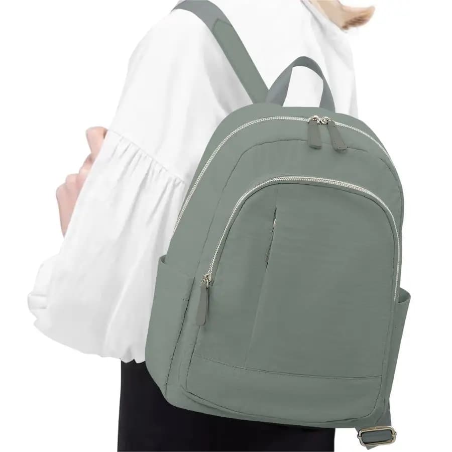 Moderne compacte rugzak crème of zwart (Model: Groen)