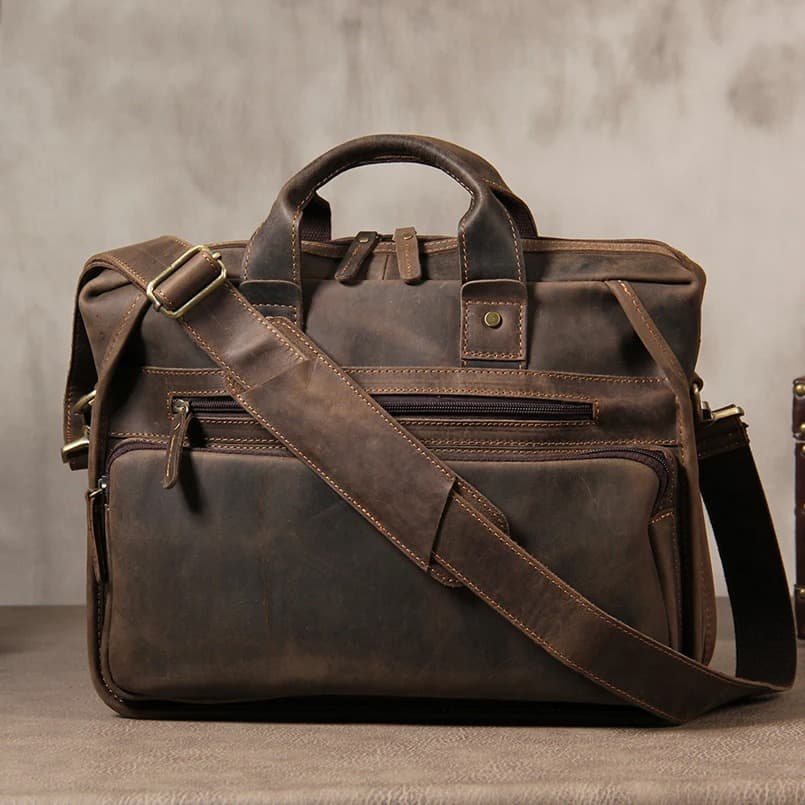 Donkerbruine leren aktetas met vintage look