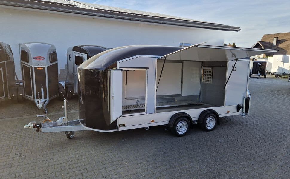 Cargo Roadster 1000 480x200x206cm Poly black Seitenklappe & Tür ASR Car Pullman 100km/H 3500kg 2025