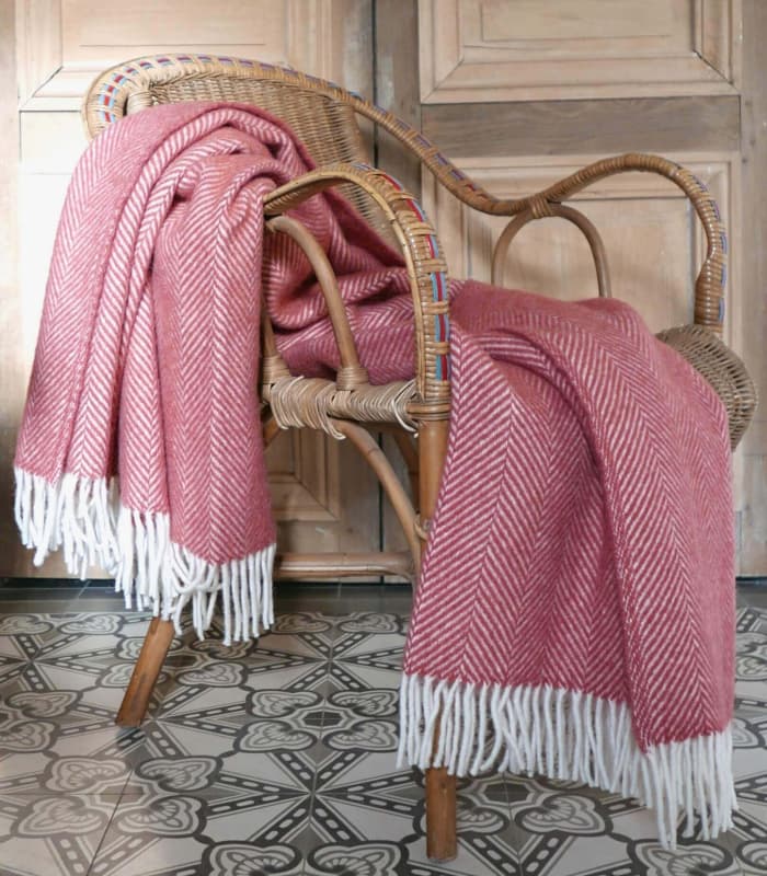 Plaid 100% Laine Chevrons Cranberry 150 X 183 cm