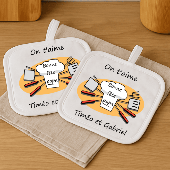 Lot de 2 Maniques de Cuisine Personnalisées – Bonne Fête Papa – Avec Message et Prénoms