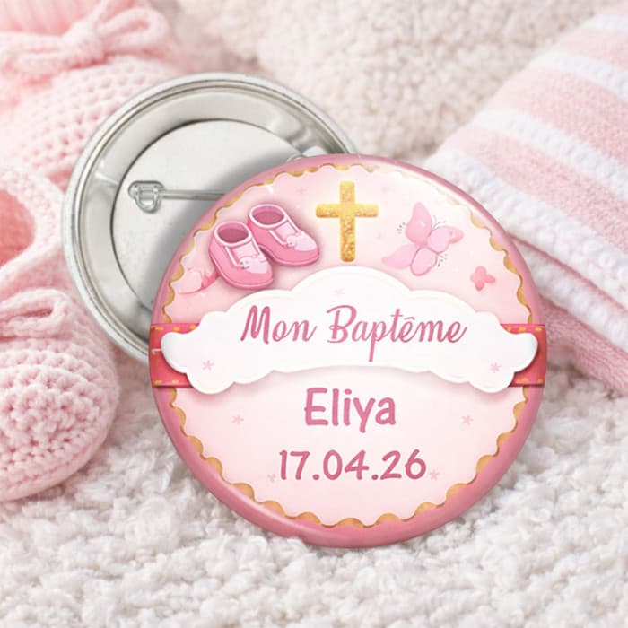 Badge baptême personnalisé rose – prénom & date