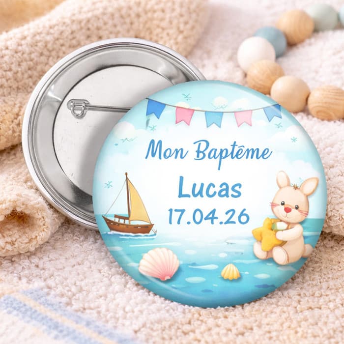 Badge baptême personnalisé marin – prénom & date