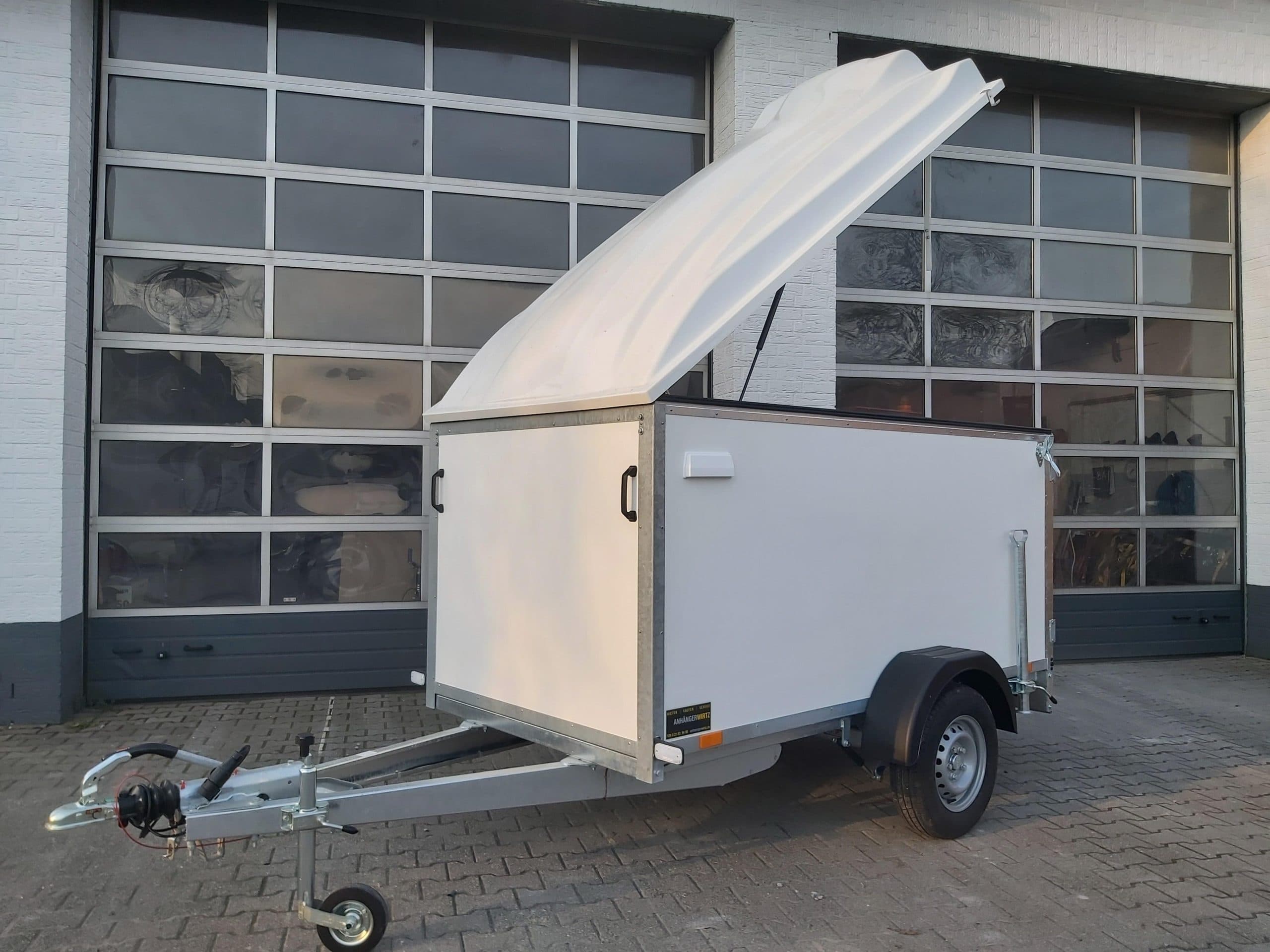 Kargo TFDL 250.01 – remorque fourgon à couvercle avec rampe 245 × 130 × 140 cm – PTAC 1 300 kg