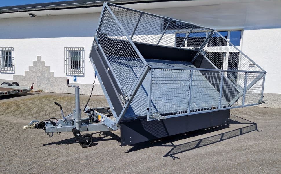 COBALT+ – benne arrière électrique noire avec rehausse grillagée 335 × 180 cm – PTAC 3 500 kg