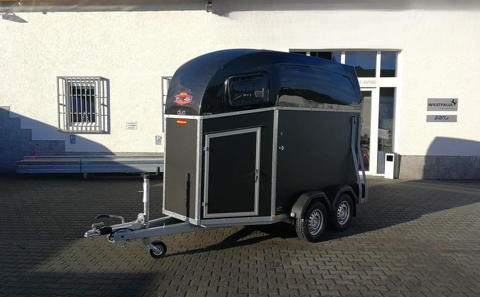 Böckmann DUO Esprit Silver & Black – van 2 chevaux avec sellerie et protections latérales – PTAC 2 400 kg – 100 km/h
