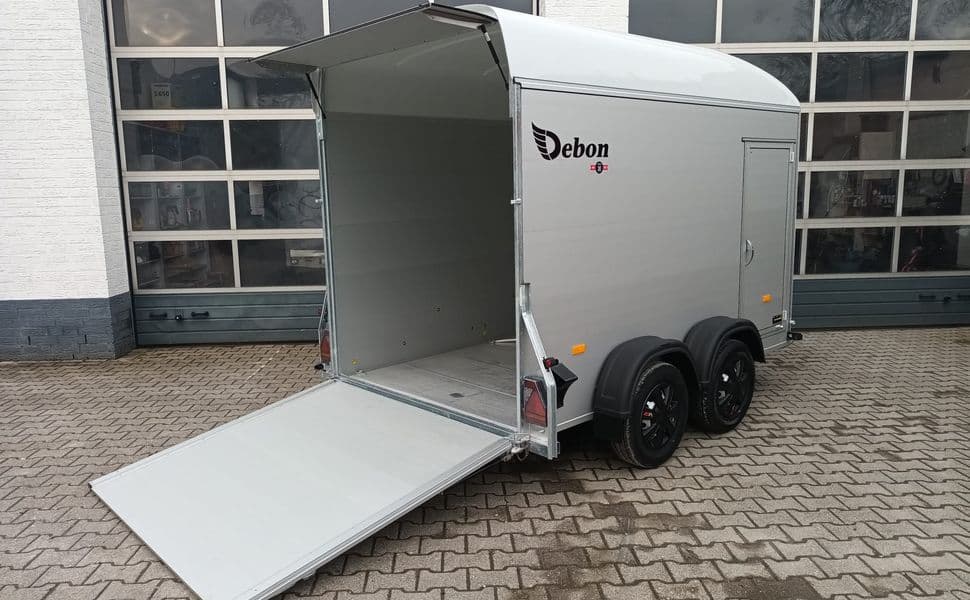 Cargo Roadster 500 Pro – remorque fourgon aluminium-polyester blanche avec rangement LED 312 × 167 × 199 cm – PTAC 2 000 kg