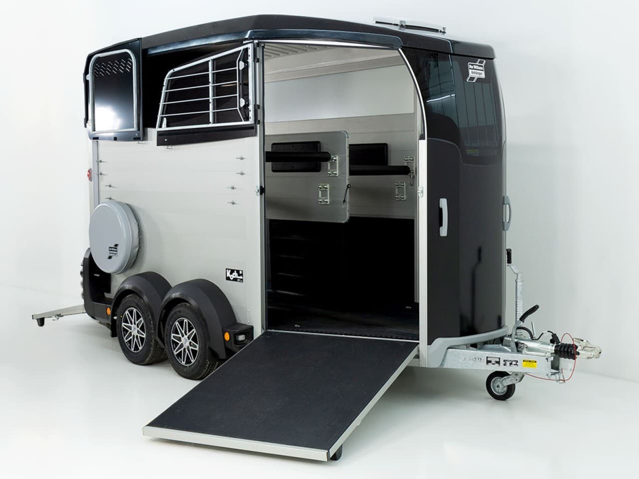 Ifor Williams Pferdeanhänger HBX 511|Frontausstieg|neues Modell|schwarz-Neu