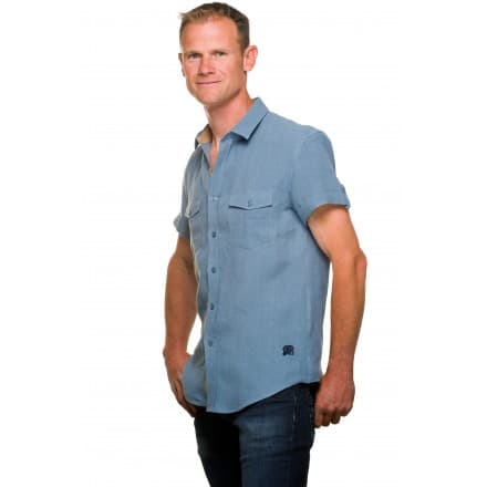 Chemise en lin homme ajustée bleu denim manches courtes