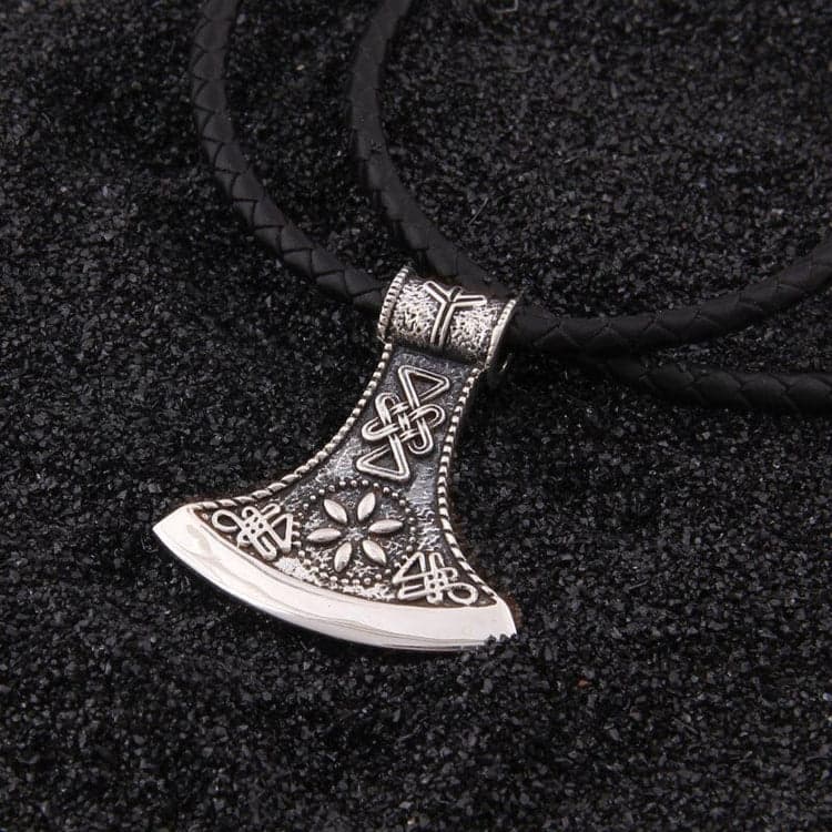 Pendentif viking Hache du Voyageur