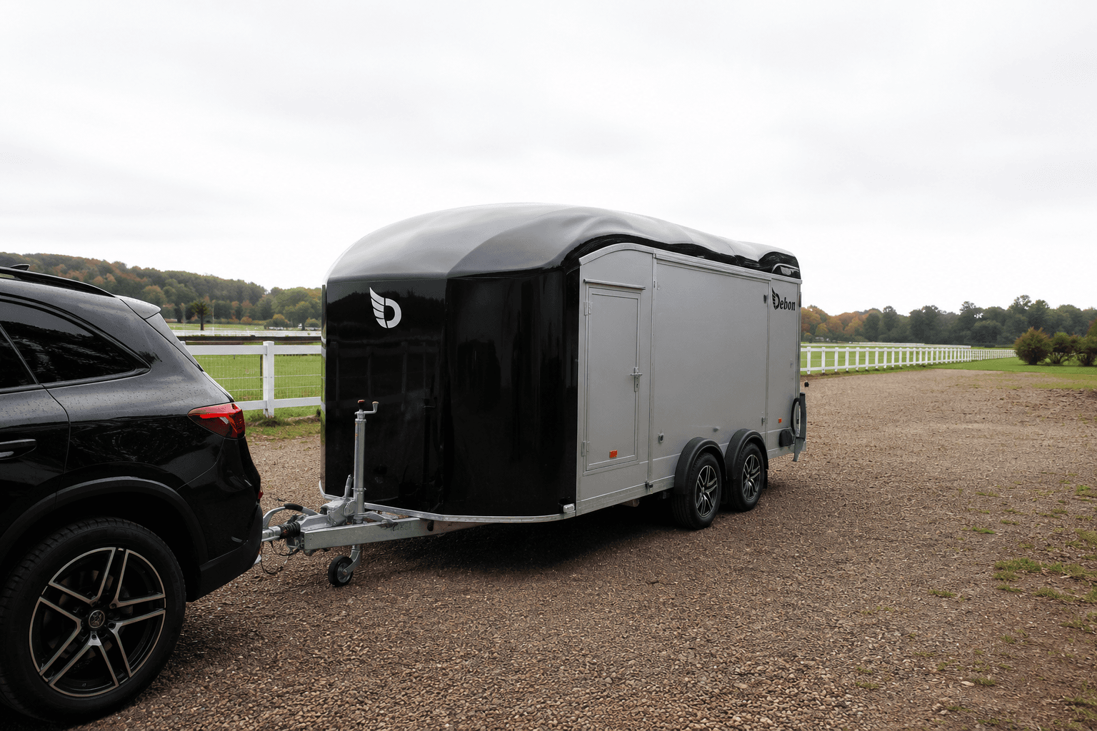 Kofferanhänger Debon Trailers Roadster 1000 Pro