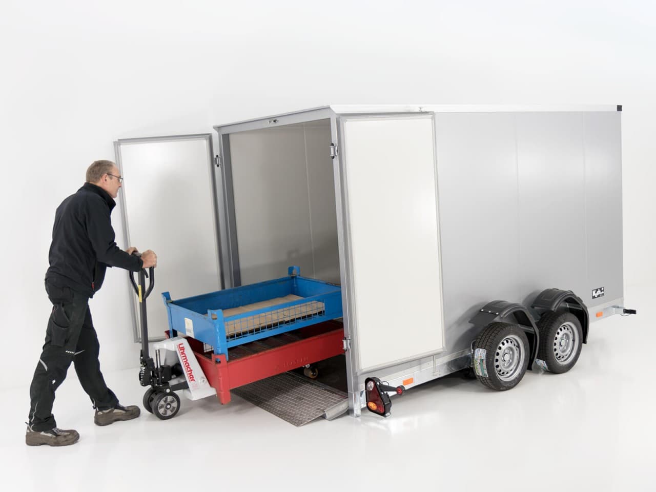 Vezeko Koffer-Absenkanhänger 157x344cm Höhe:190cm 2,7t|E-Pumpe|silber-Neu