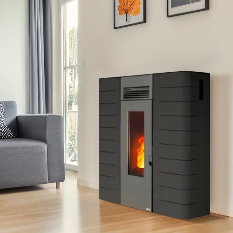 PoĂȘle Ă granulĂ©s canalisable extra plat Pinarello - 12 Kw - Noir