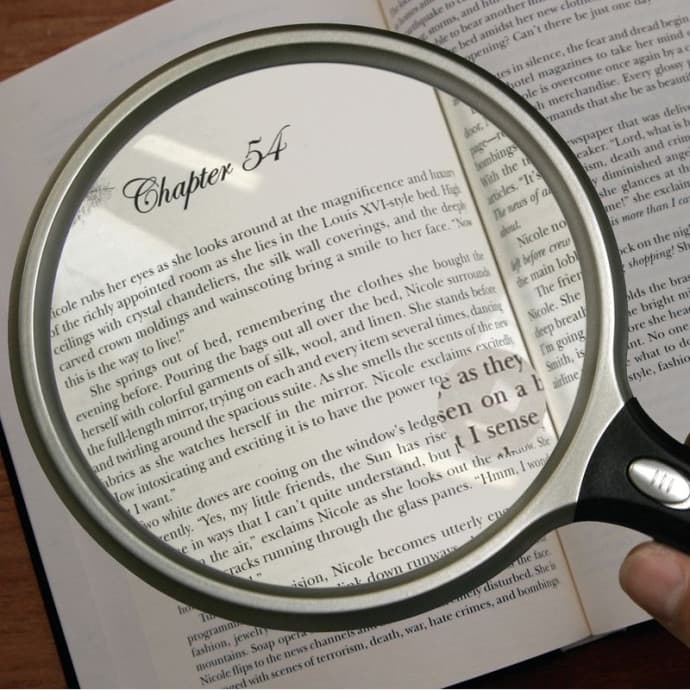 Loupe éclairante supra