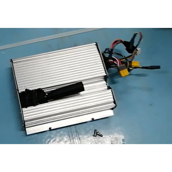 Boitier electronique scooter relync r1