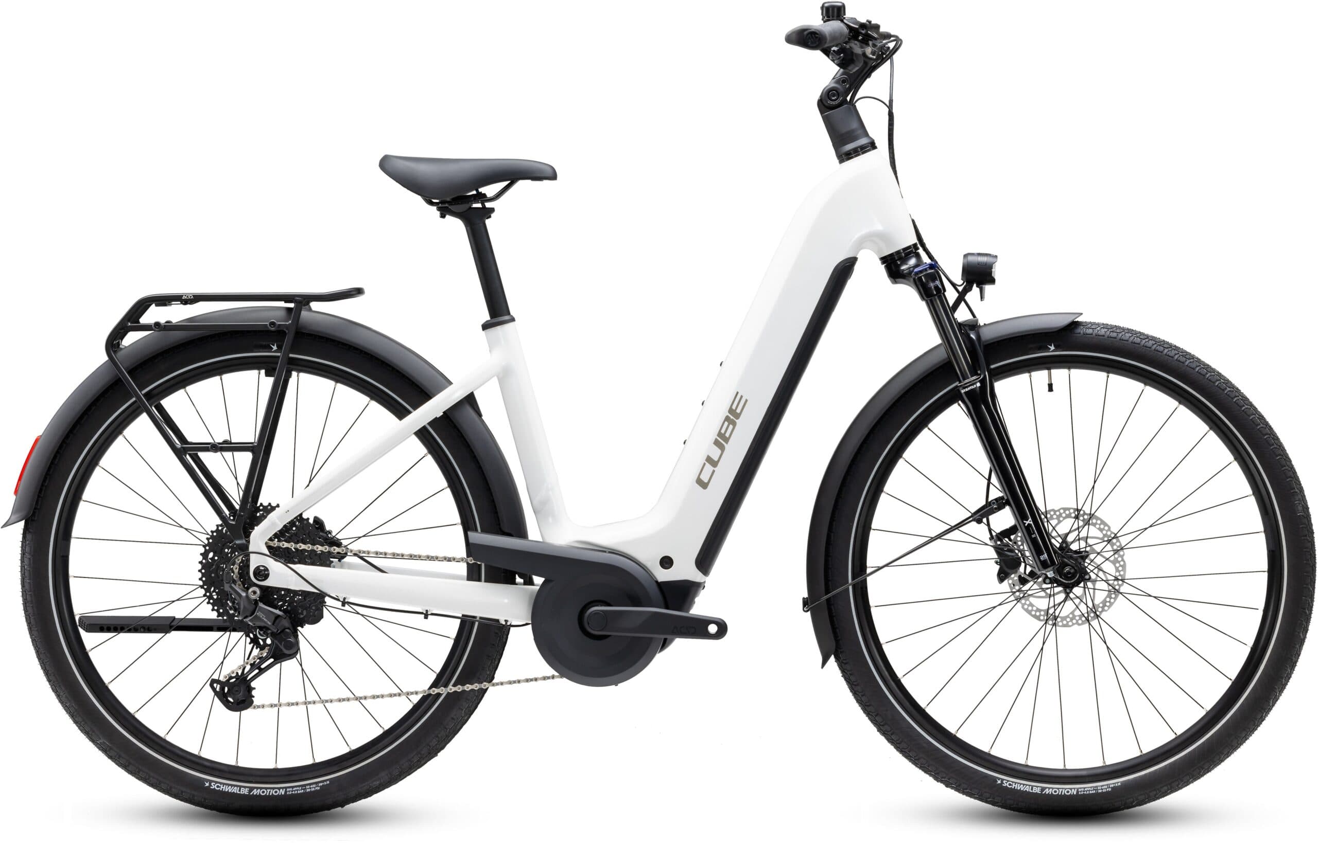 Cube Touring Hybrid ONE 600 Easy Entry metallicwhite´n´chrome (2027)