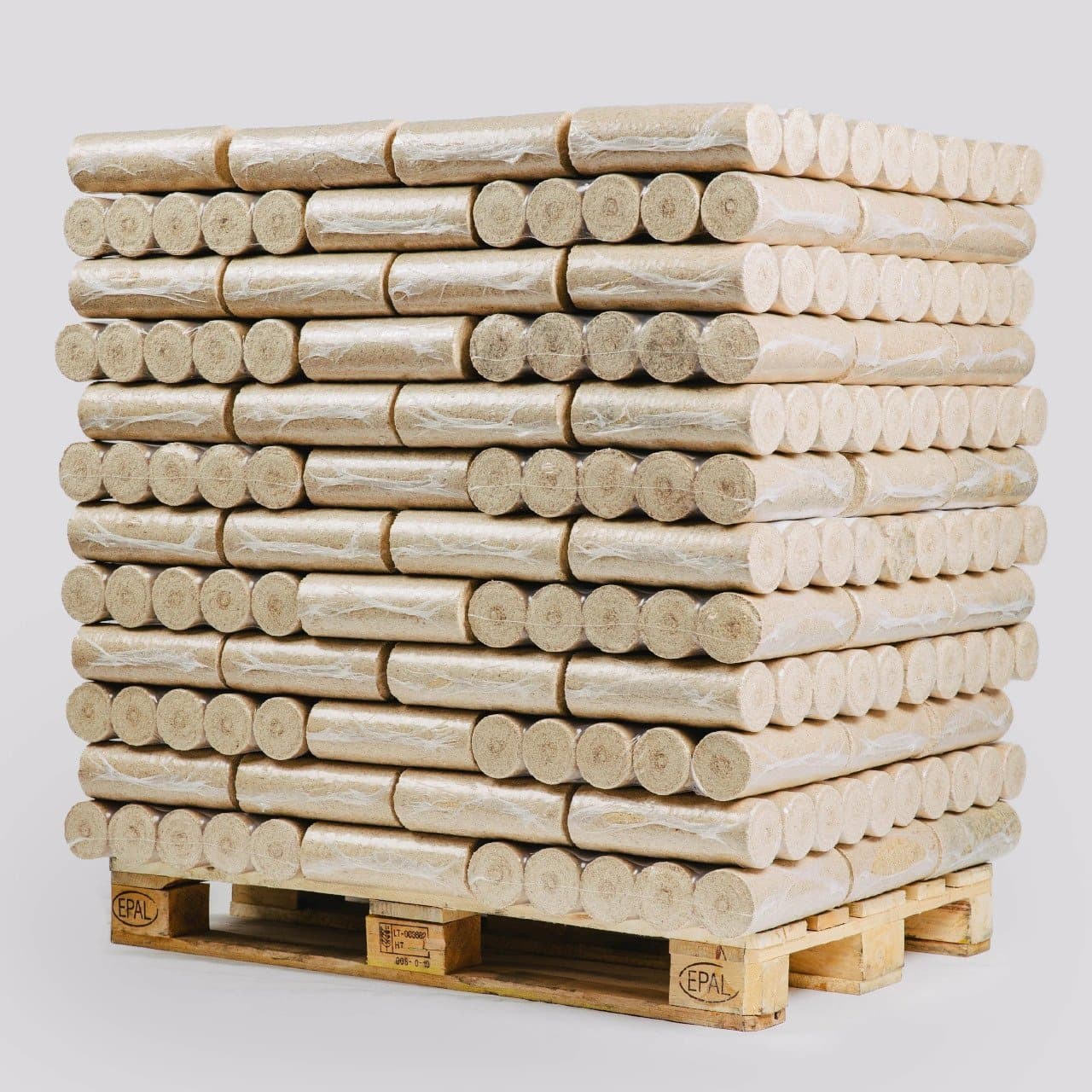 Briquettes de bois rĂ©sineux Pellini rondes sans trou â Palette de 960 kg, fabrication allemande