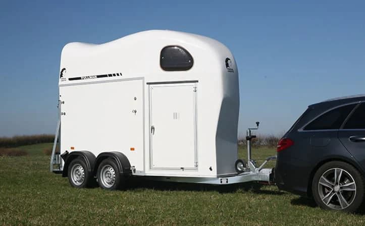 Cheval Liberte Gold One WL 1,5-sitziger Pferdeanhänger